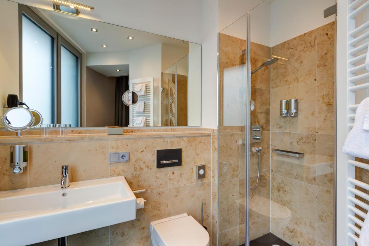 Qube Bahnstadt 4*